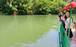 西班牙女郎完整版在线播放